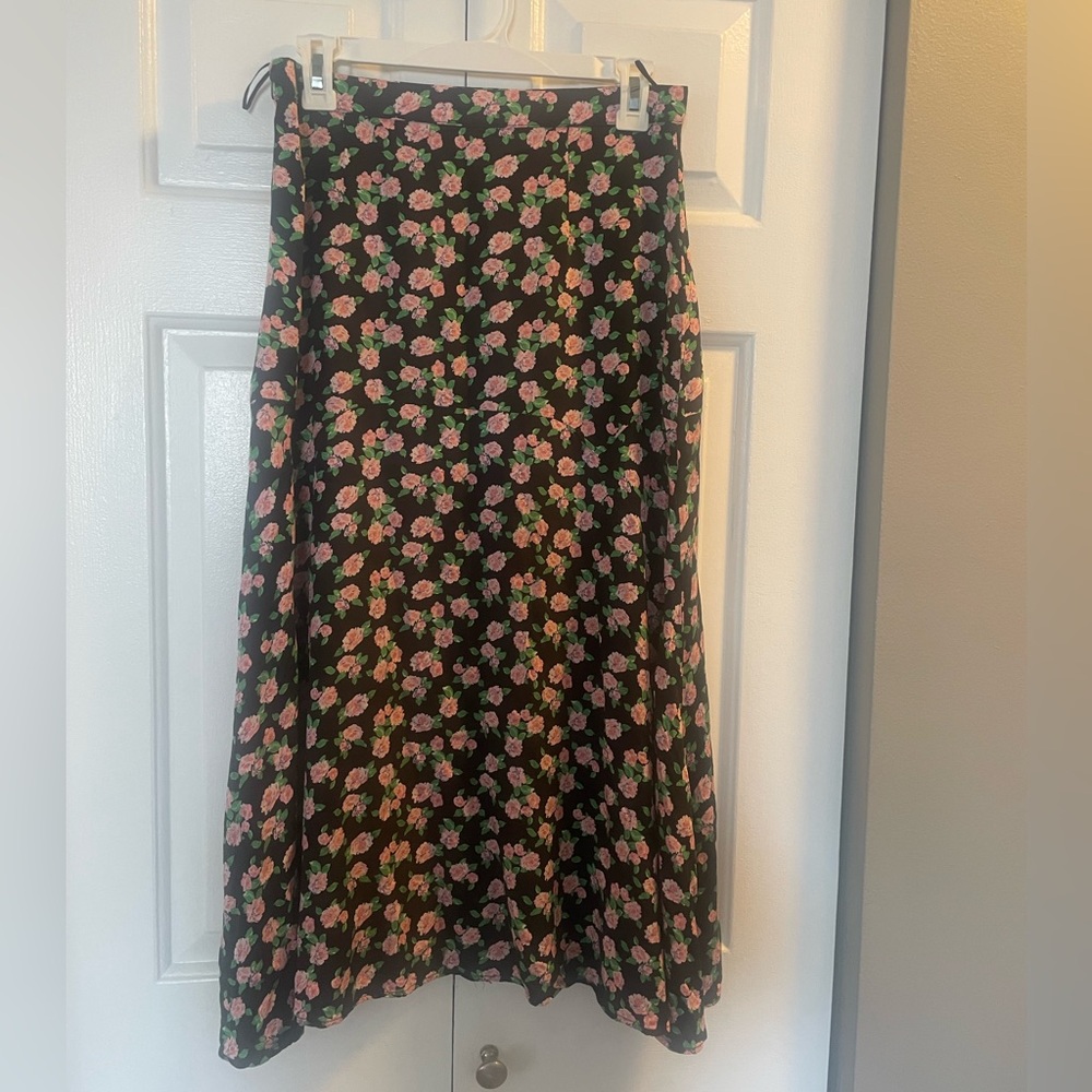 Zara Black and Pink Floral Midi Skirt